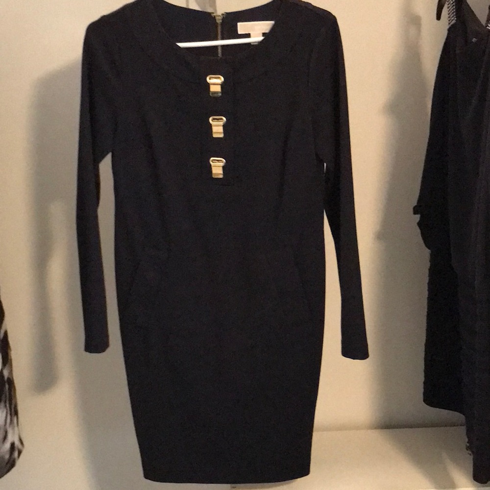 EUC MICHAEL KORS LONG SLEEVE DRESS GOLD CLIPS & EXPOSED BACK ZIP FRONT POCKETS